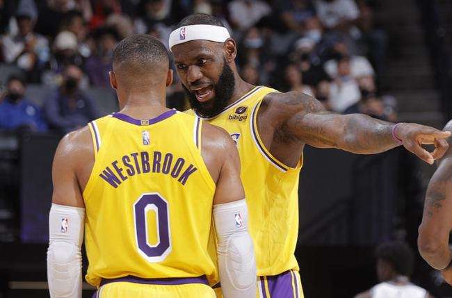 威少缺阵,詹姆斯周最佳!湖人的问题,也许正如奥尼尔所言休闲区蓝鸢梦想 - Www.slyday.coM 威少缺阵,詹姆斯周最佳!湖人的问题,也许正如奥尼尔所言休闲区蓝鸢梦想 - Www.slyday.coM