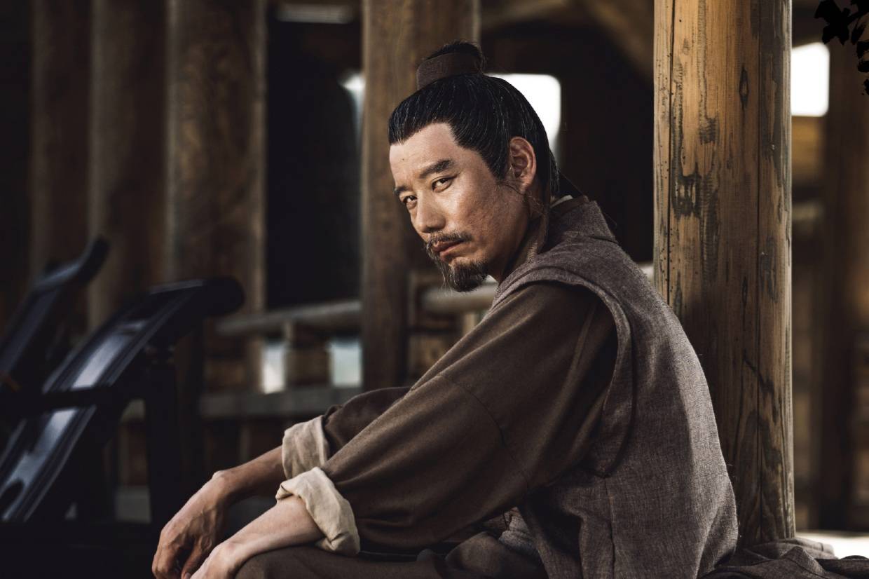 《雪中悍刀行》最讨喜人物，不是男主徐凤年，而是悲怆下线的老黄休闲区蓝鸢梦想 - Www.slyday.coM