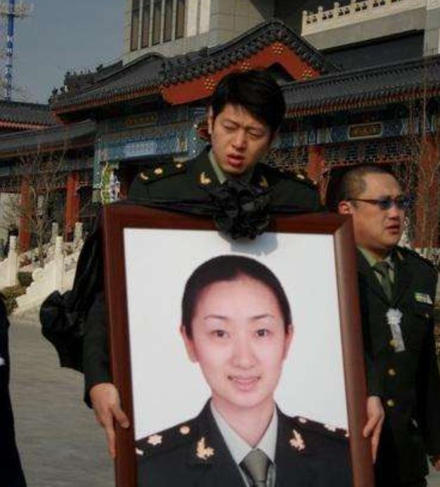 莫科:爱妻去世一夜白头,再婚娶亚洲蝶后,两人一同照顾前妻父母休闲区蓝鸢梦想 - Www.slyday.coM 莫科:爱妻去世一夜白头,再婚娶亚洲蝶后,两人一同照顾前妻父母休闲区蓝鸢梦想 - Www.slyday.coM