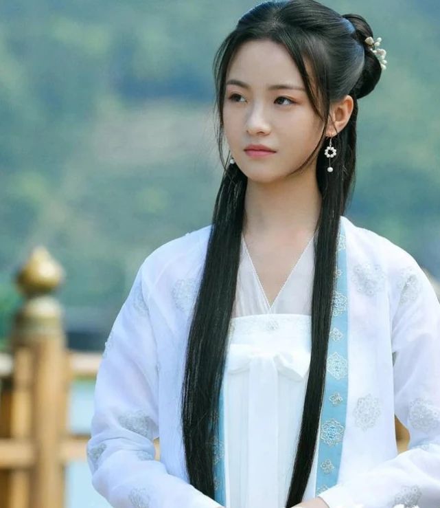 《雪中悍刀行》收视率断崖式下跌,网友细数4宗罪,编剧是硬伤休闲区蓝鸢梦想 - Www.slyday.coM 《雪中悍刀行》收视率断崖式下跌,网友细数4宗罪,编剧是硬伤休闲区蓝鸢梦想 - Www.slyday.coM