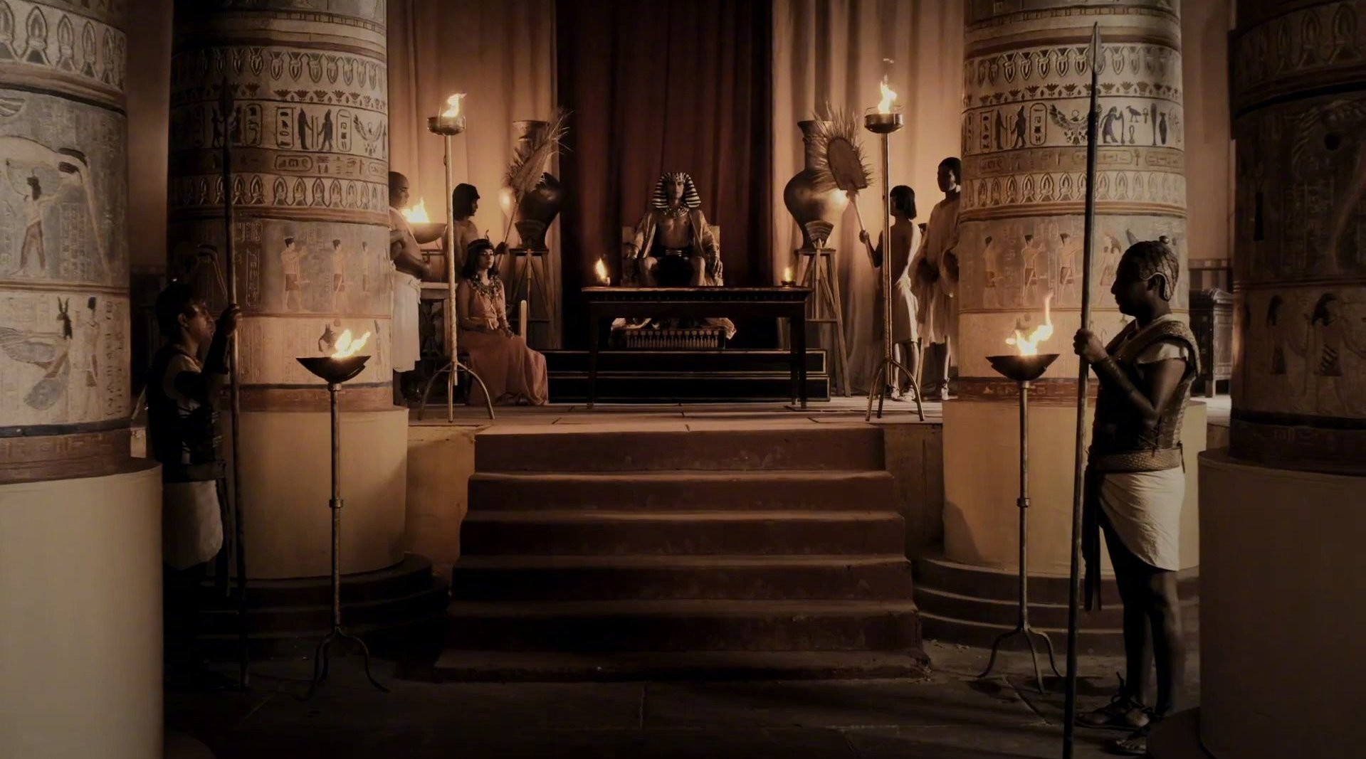 与神比肩 Ruling alongside the Gods_新浪新闻