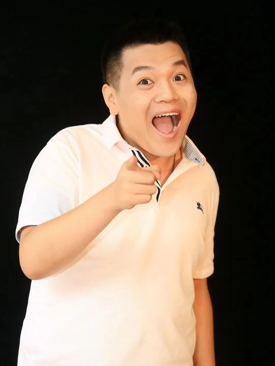 上海广播2022新年笑乐会休闲区蓝鸢梦想 - Www.slyday.coM