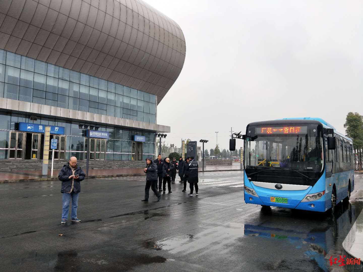 红星观察大数据解码双城经济圈每天超9万人次在成都都市圈跨城通勤