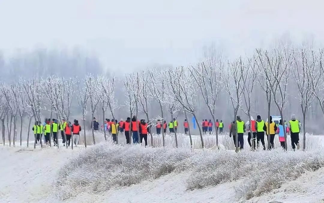 博州冰雪旅游嘉年华明天开幕，够你玩一个冬天！休闲区蓝鸢梦想 - Www.slyday.coM