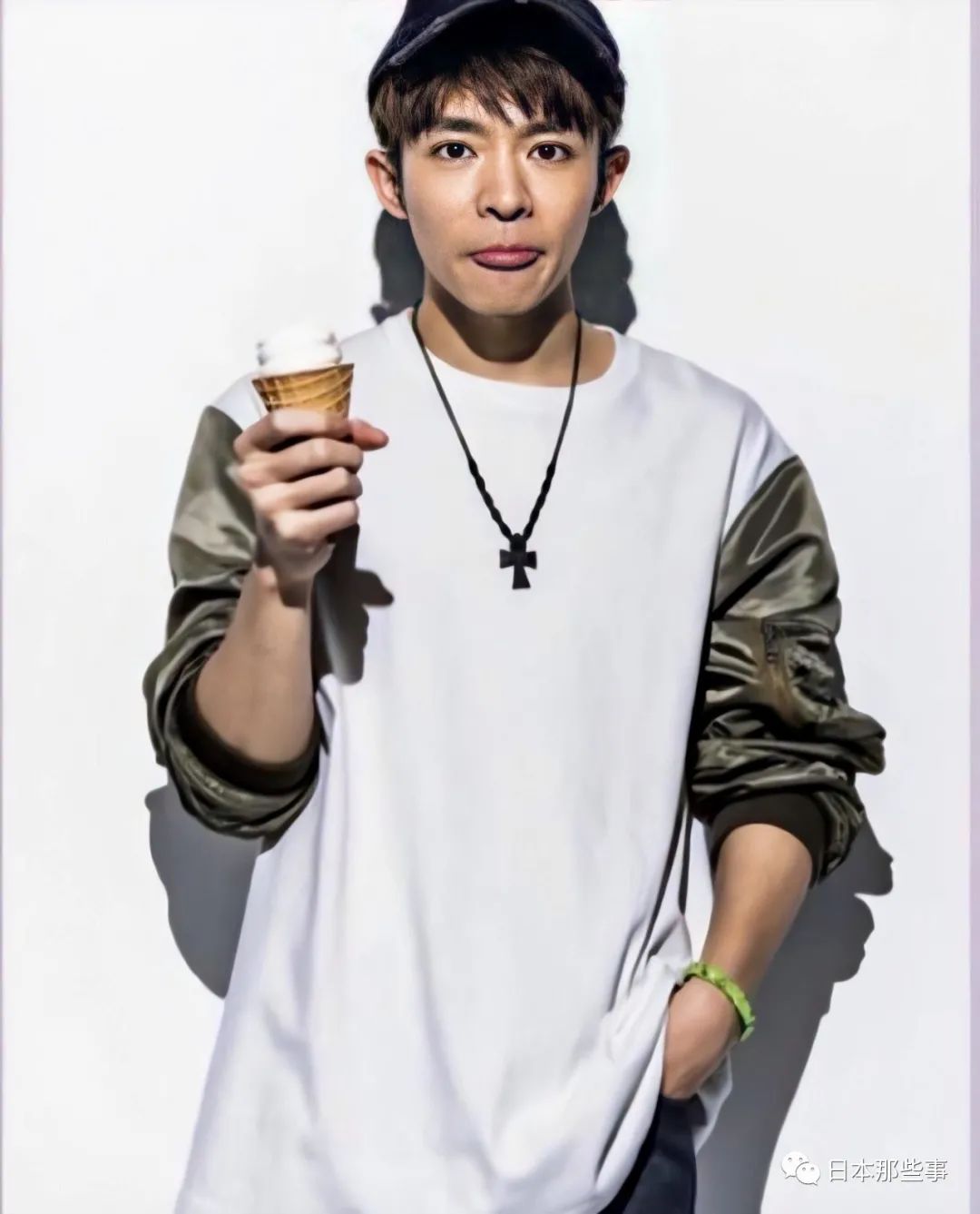 日本国宝级帅哥2021下半年排行出炉 松村北斗第一