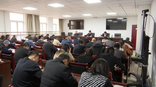 【认真学习贯彻党的十九届六中全会精神 奋力谱写庆阳老区高质量发展新篇章】埋头苦干 真抓实干 在新时代新征程上展现新作为休闲区蓝鸢梦想 - Www.slyday.coM