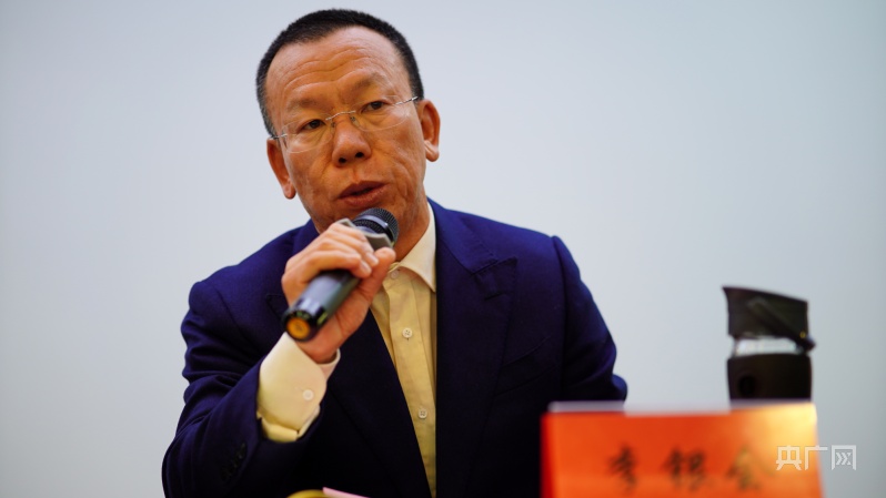 上市十年感恩有你 ——2021天佑德青稞酒董事长媒体交流日活动