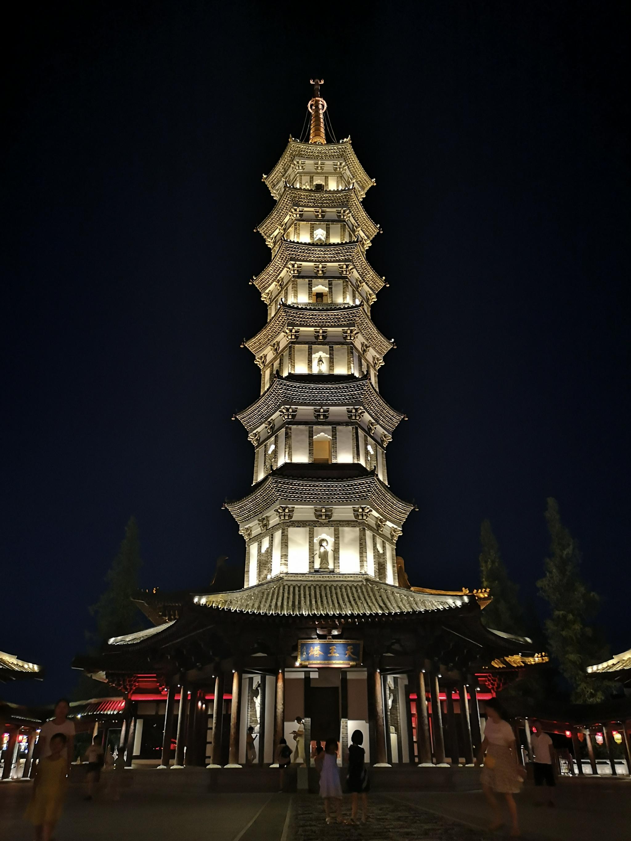 衢州老城四省通衢之地愈夜愈热闹