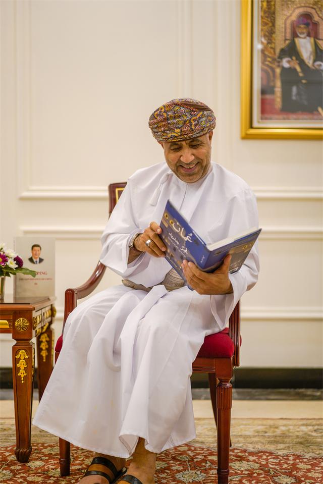 阿曼驻华大使纳赛尔：整个中国都在以“子弹头”列车的速度疾驰在高质量发展的道路上休闲区蓝鸢梦想 - Www.slyday.coM