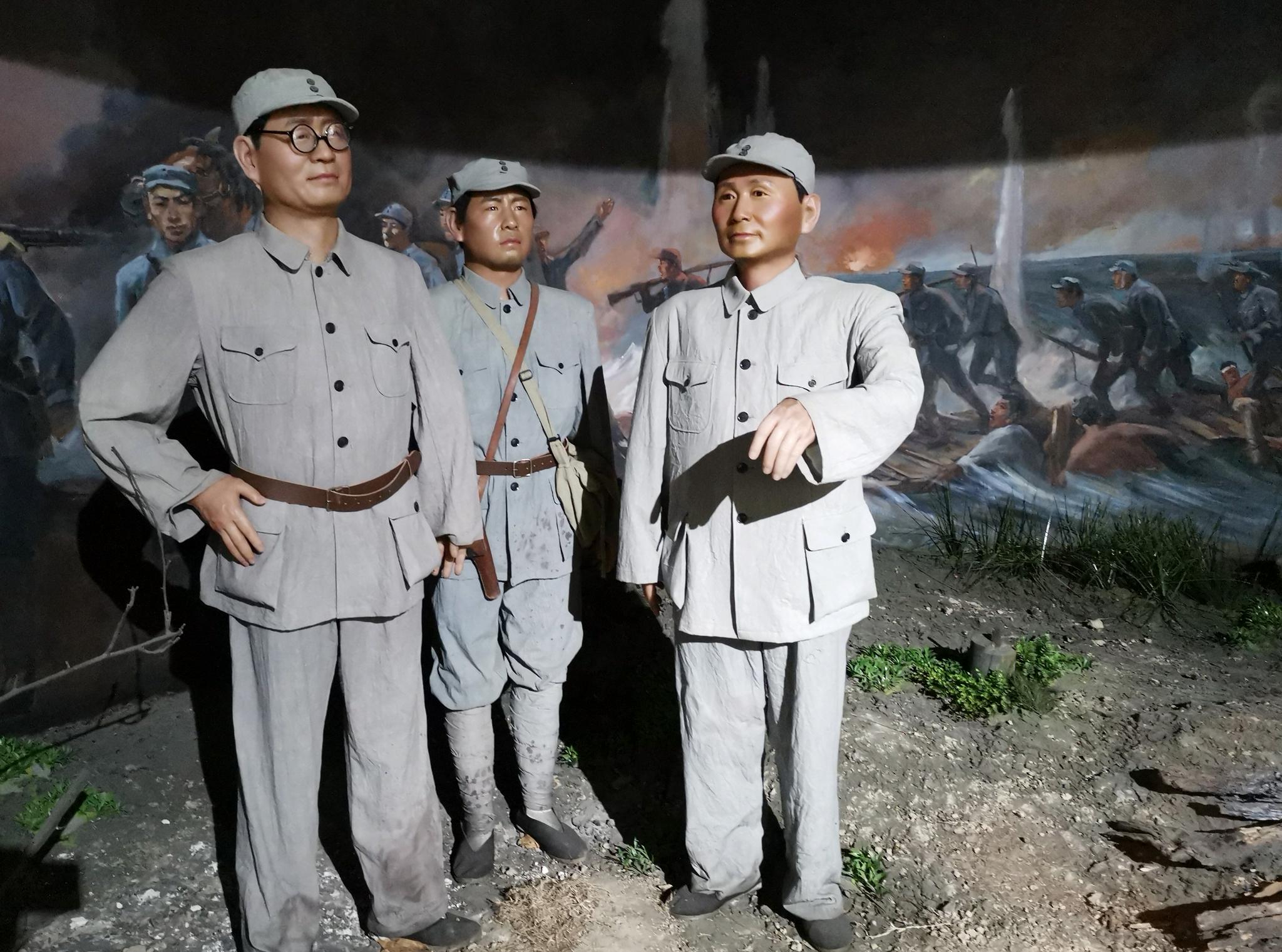 刘邓大军在临泉■ 张学勇