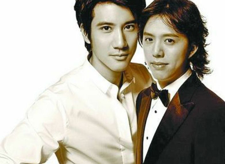 出轨、约炮……王力宏的20年商业版图,被前妻一夜戳穿休闲区蓝鸢梦想 - Www.slyday.coM 出轨、约炮……王力宏的20年商业版图,被前妻一夜戳穿休闲区蓝鸢梦想 - Www.slyday.coM