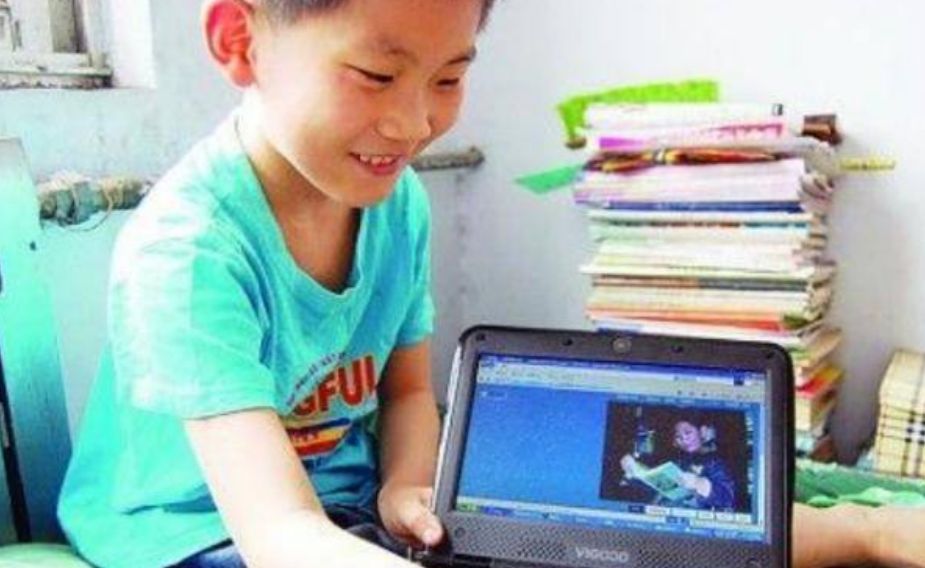 山东神童两天读完小学，10岁考上南科大，为何不到一年直接退学？休闲区蓝鸢梦想 - Www.slyday.coM