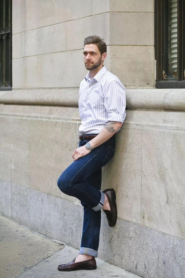 你永远可以相信欧美男人的穿搭即便是土味单品也能穿出高级感