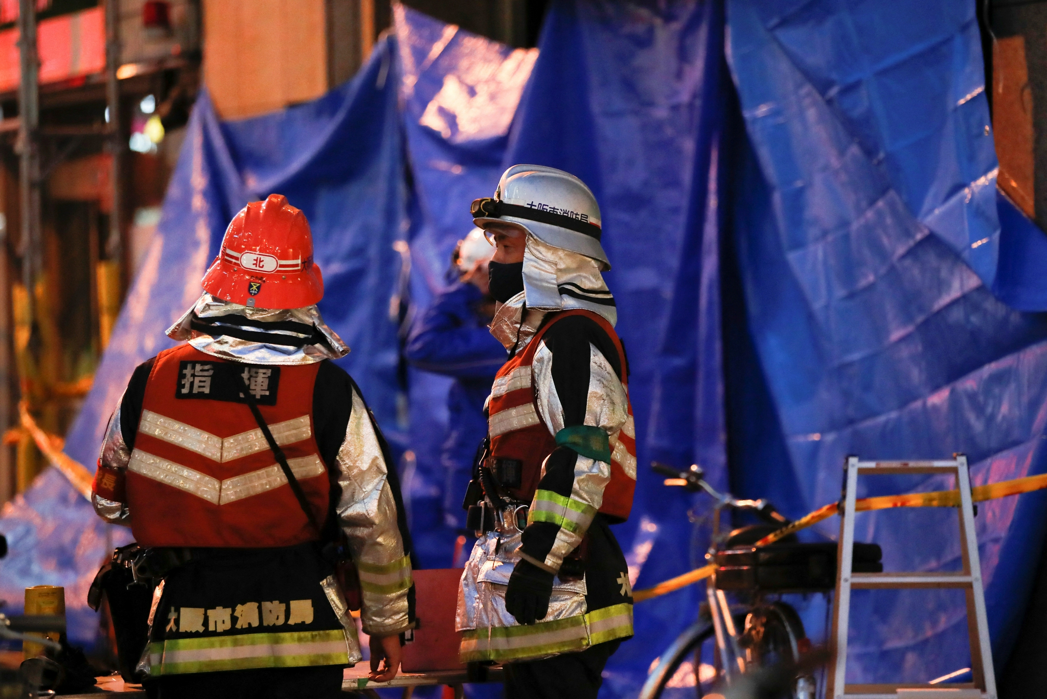 日本大阪商业街一诊所疑遭纵火|日本|火灾|消防员_新浪新闻