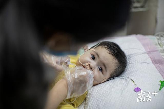 从70万砍到3.3万，国家医保怎么帮“米粒”谈下救命药？休闲区蓝鸢梦想 - Www.slyday.coM