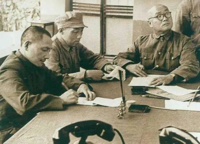 24岁右眼失明，36岁留学，这位“军神”还是一名翻译家！｜回眸百年 致敬青春休闲区蓝鸢梦想 - Www.slyday.coM