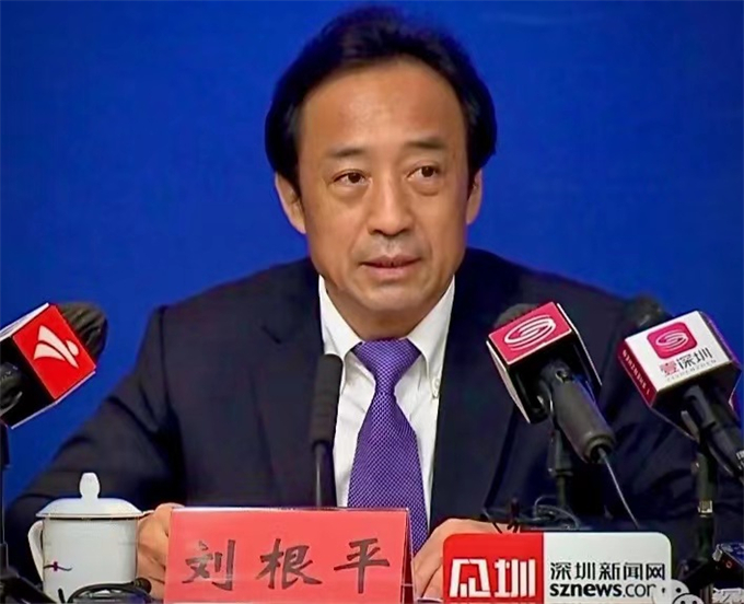 刘根平口述教育历程在实践与思考中绽放教育的激情和使命