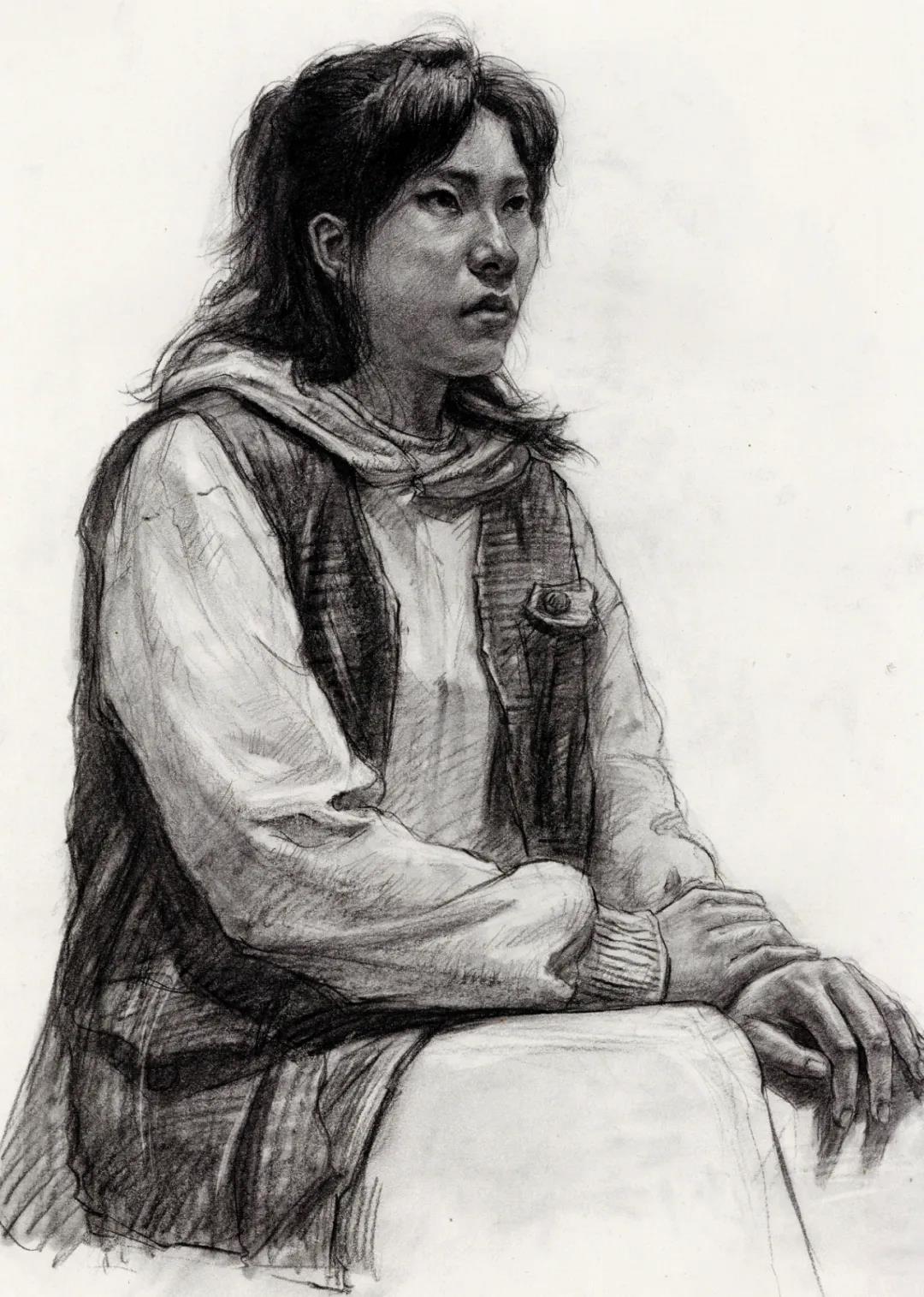 21届中国美院素描半身像