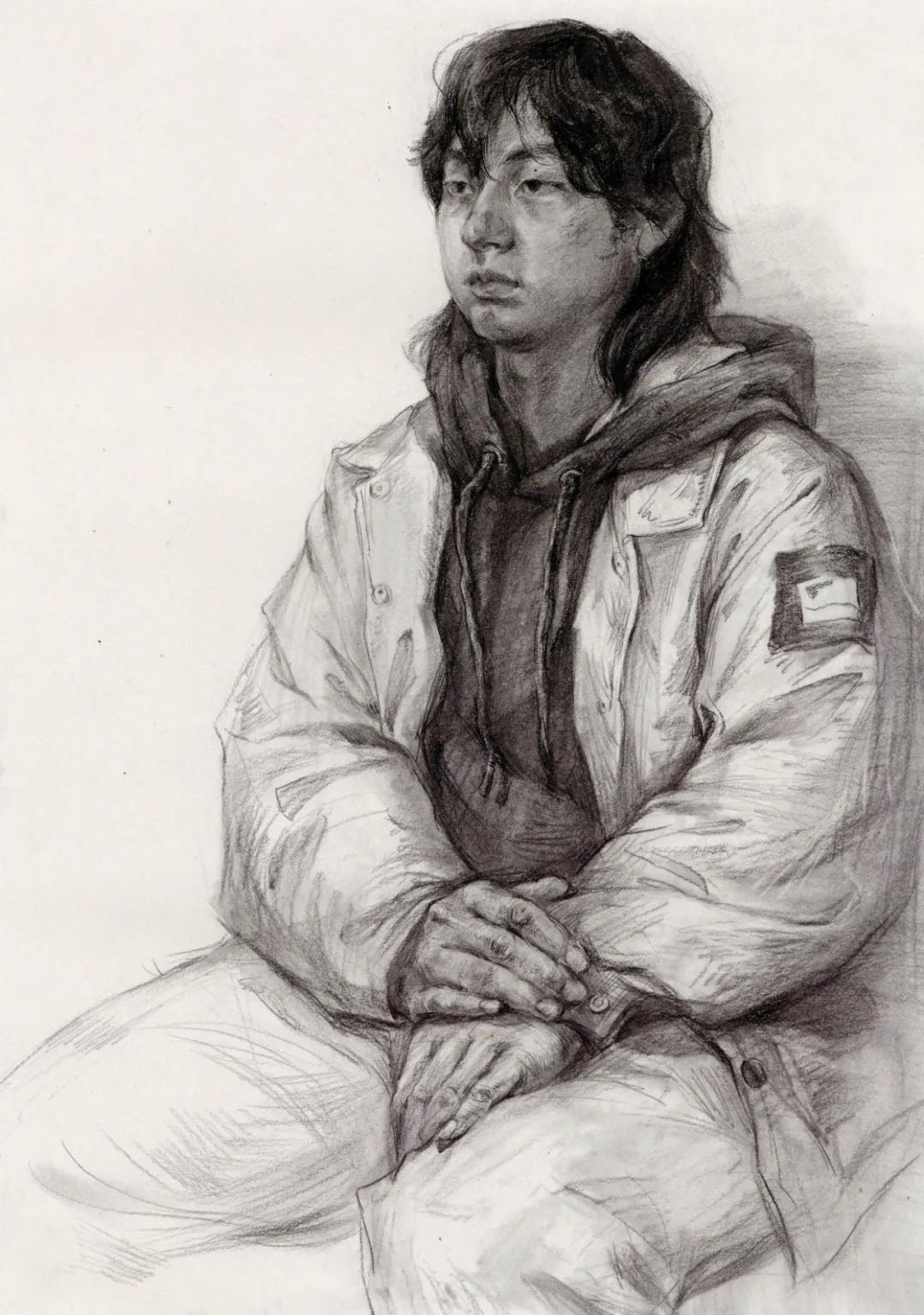 21届中国美院素描半身像