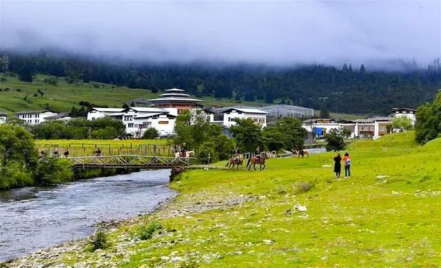 琼结县强吉村依托乡村旅游日子越过越红火百姓获得感成色更足