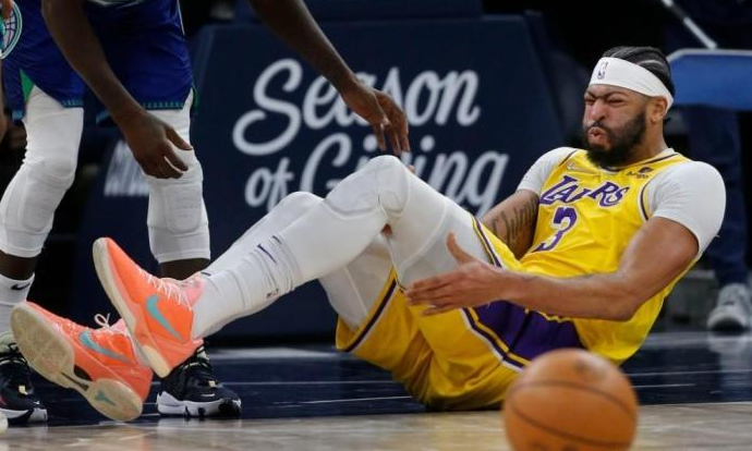 仅仅24小时！戴维斯伤病最新进展，詹姆斯连道歉都没有休闲区蓝鸢梦想 - Www.slyday.coM