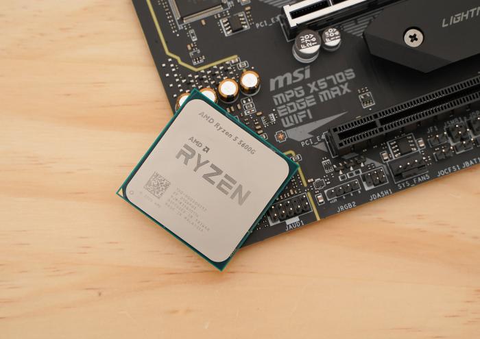 相比r7 5700g,个人认为r5 5600g更适合过度,至于它与r5 5600