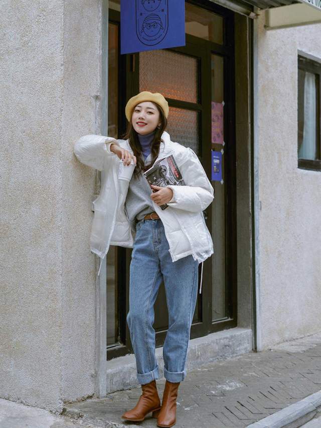 天冷了,身穿羽绒服搭配长裤,让你温暖又洋气,时髦精给你示范|牛仔裤
