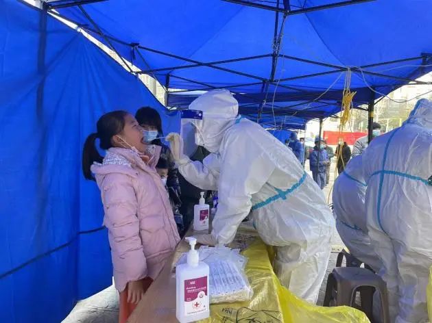 雁塔区开展大规模核酸检测工作休闲区蓝鸢梦想 - Www.slyday.coM