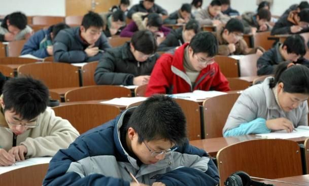 女大学生苦练“鲸落字体”,唯美有寓意,比“奶酪体”还受青睐休闲区蓝鸢梦想 - Www.slyday.coM 女大学生苦练“鲸落字体”,唯美有寓意,比“奶酪体”还受青睐休闲区蓝鸢梦想 - Www.slyday.coM