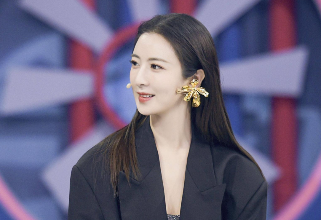 薇娅账号被封了！旗下百位员工或将裁员，经纪人通知：先带薪休假休闲区蓝鸢梦想 - Www.slyday.coM