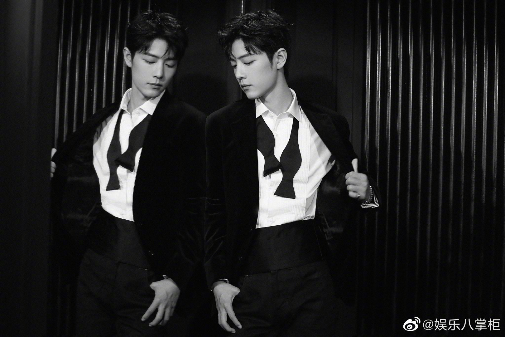 肖战黑白西装大片咱就是说这个颜值和气质太抗打了