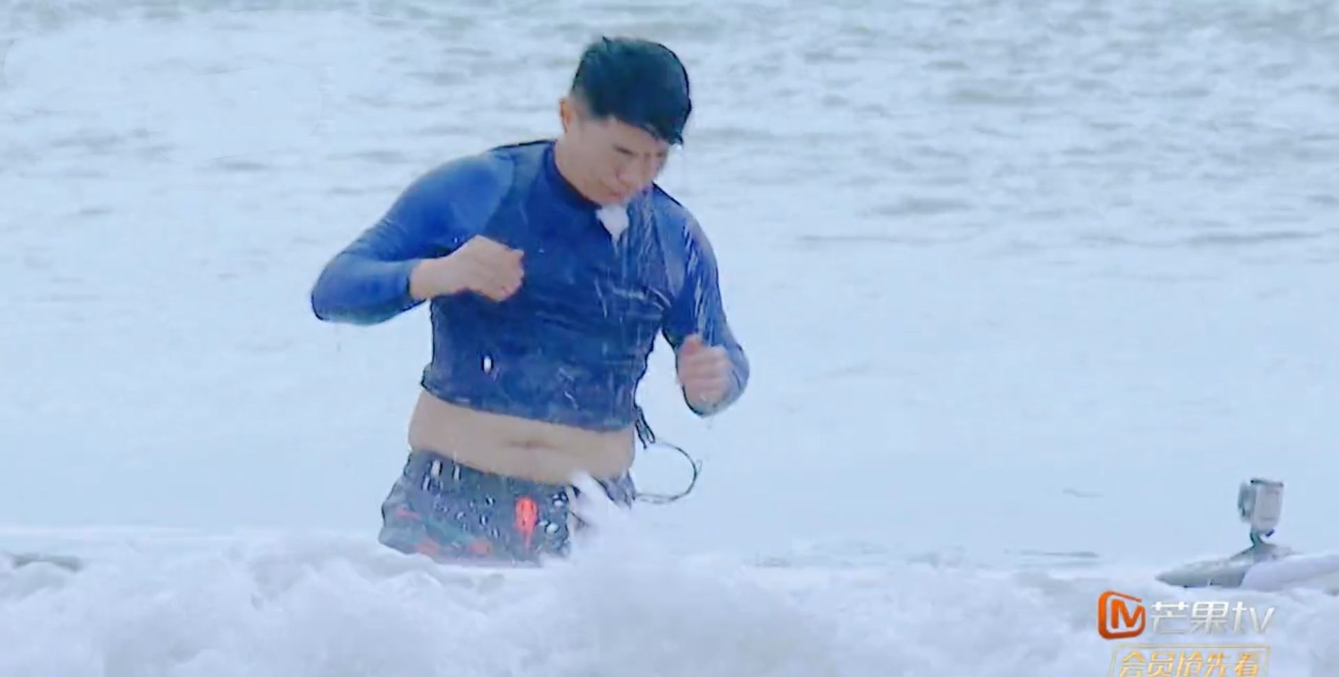 哎呀好身材3:谁的健身dna动了|周九良|健身|冲浪板_新浪新闻