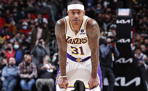 84+30+16!詹姆斯威少率领双枪火力全开,却因2点被公牛逆转休闲区蓝鸢梦想 - Www.slyday.coM 84+30+16!詹姆斯威少率领双枪火力全开,却因2点被公牛逆转休闲区蓝鸢梦想 - Www.slyday.coM