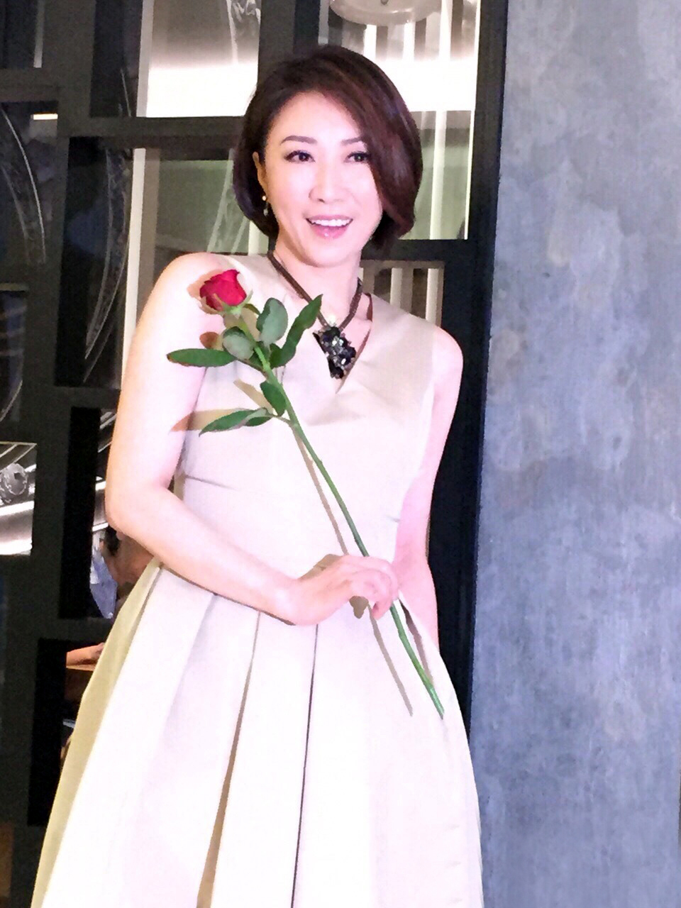 著名歌星李翊君:爱婆婆就是爱自己,对湖北武汉情有独钟|李翊君|萍聚