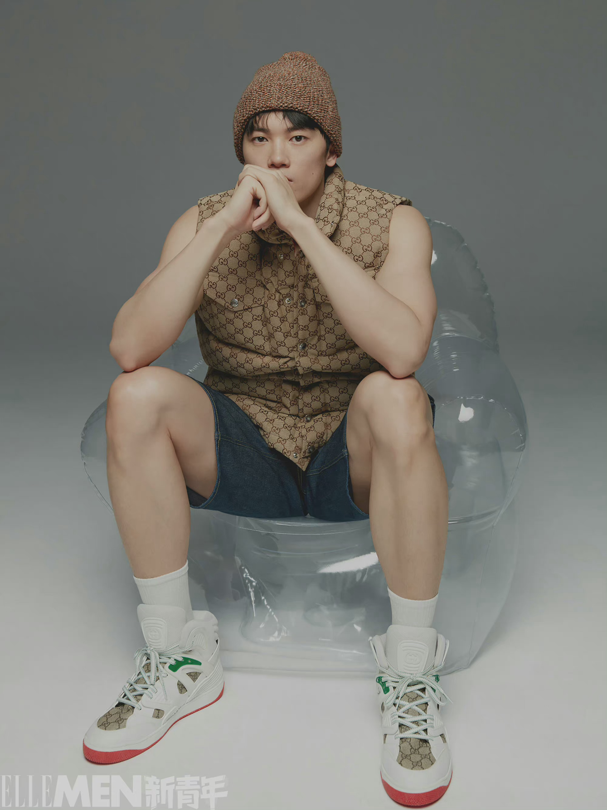 ellemen新青年 2022春季刊封面人物,身穿穿gucci出镜……|gucci_新浪