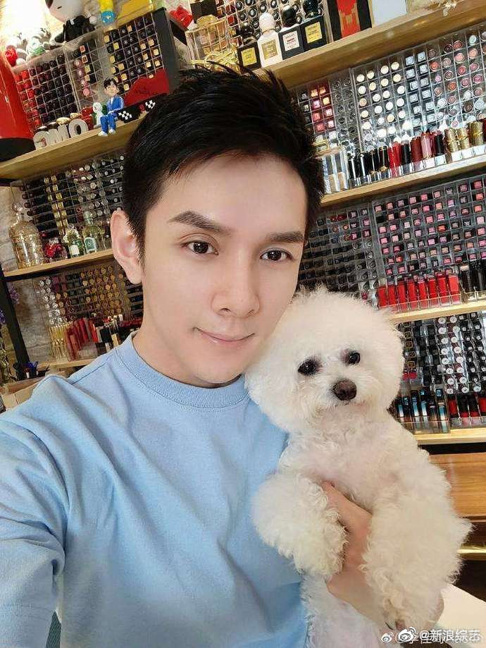 12月20日，后，薇娅公司在工作群里向员工通报情况……休闲区蓝鸢梦想 - Www.slyday.coM