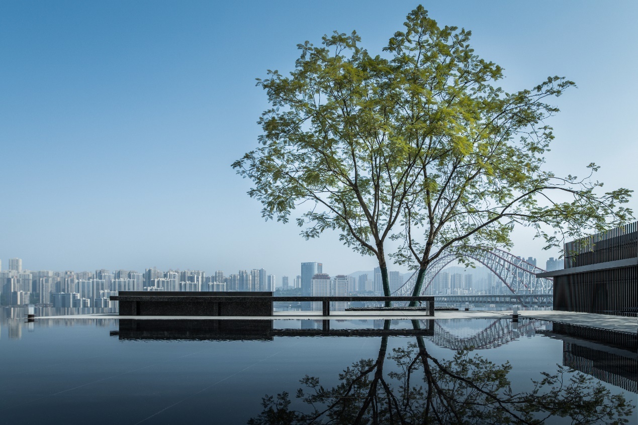 阳光城天澜道11号高奢实景交付区公益集市19日开幕江岸