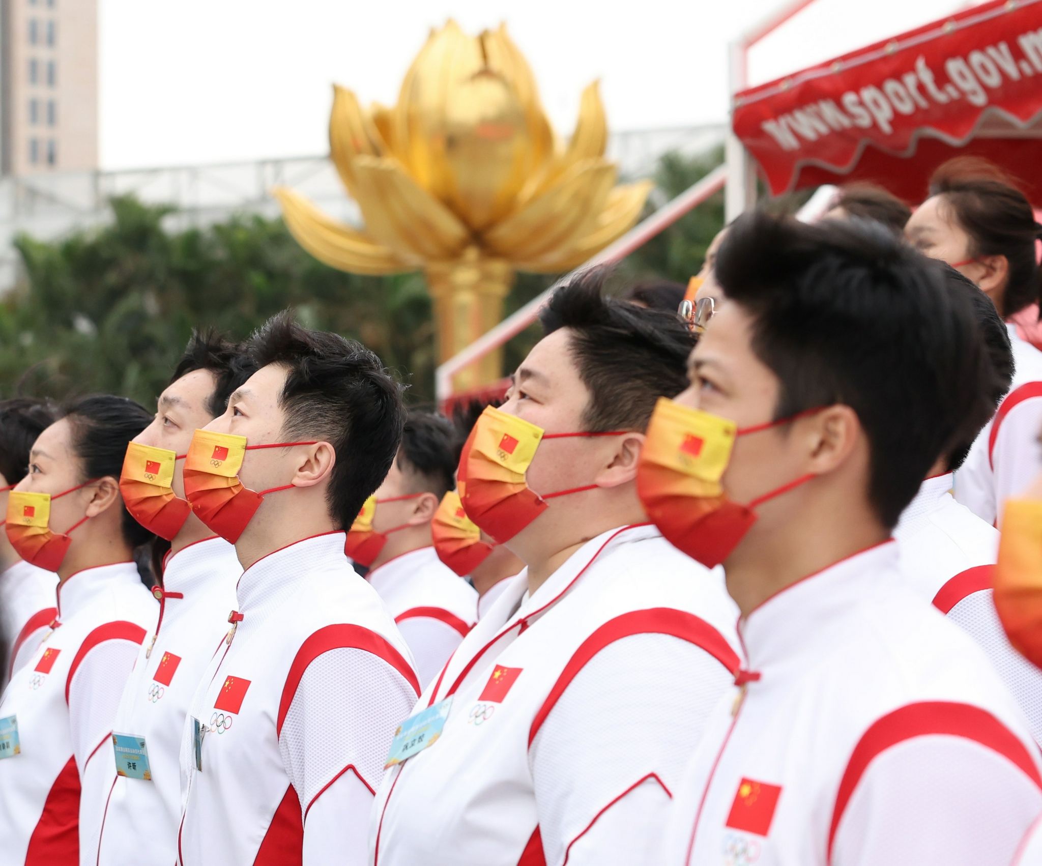 内地奥运健儿代表团参加庆祝澳门回归22周年升旗仪式休闲区蓝鸢梦想 - Www.slyday.coM