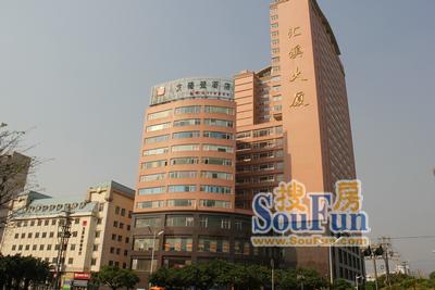 玉溪超高人气别墅汇溪大厦 vs 万和家园·尚苑?