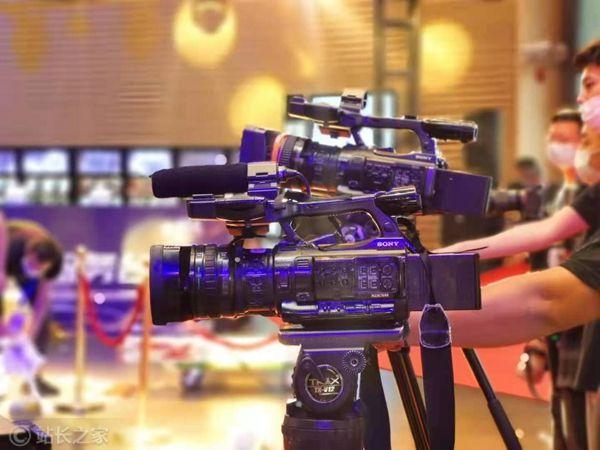 上千网络主播主动自查补缴税款 2022直播电商行业发展前潜力分析休闲区蓝鸢梦想 - Www.slyday.coM