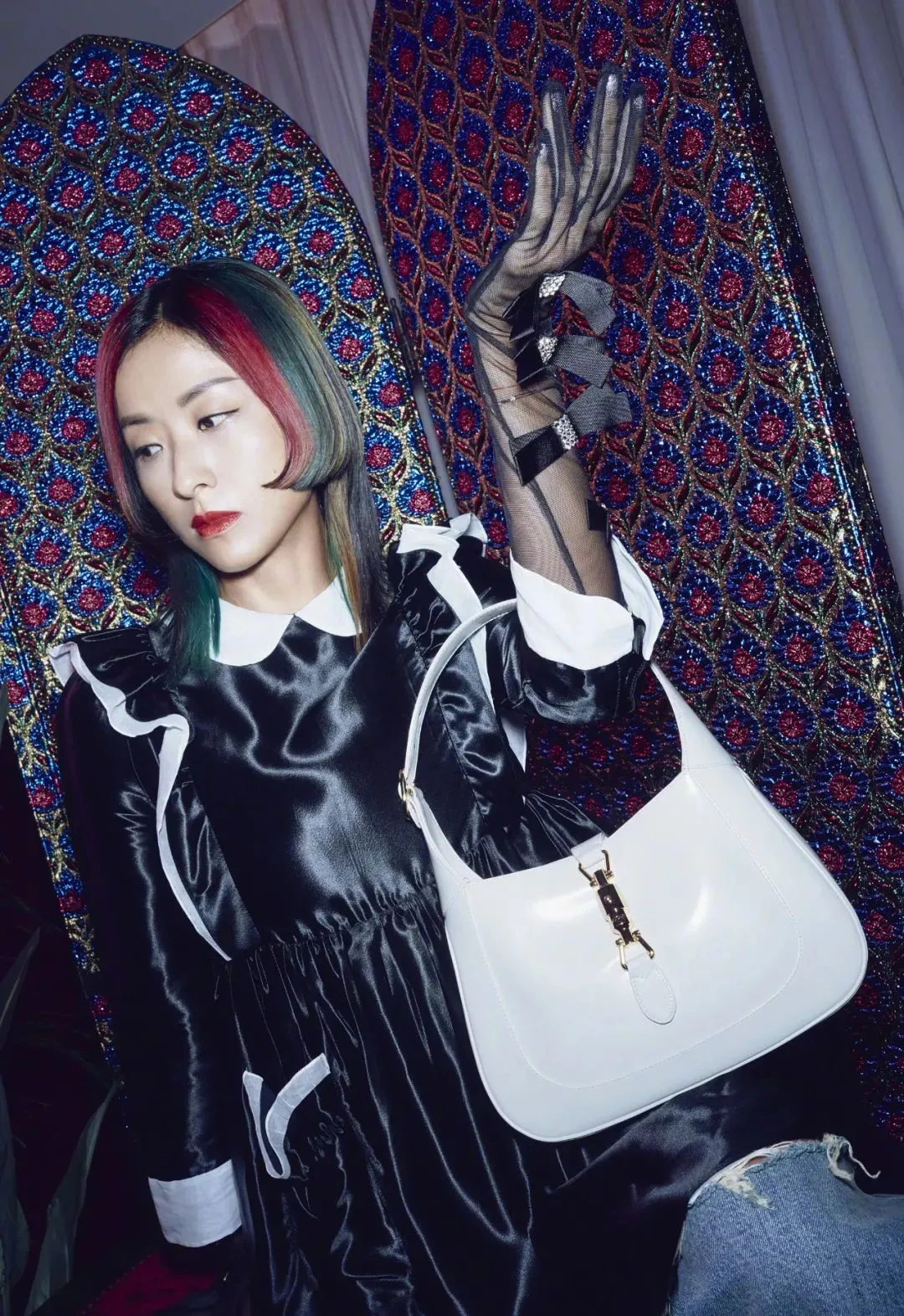 为什么香港明星的穿搭越来越土了?休闲区蓝鸢梦想 - Www.slyday.coM 为什么香港明星的穿搭越来越土了?休闲区蓝鸢梦想 - Www.slyday.coM