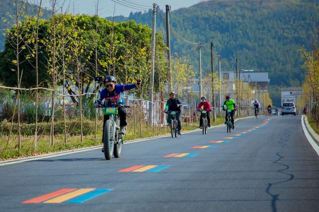 中国岭南避暑胜地休闲区蓝鸢梦想 - Www.slyday.coM