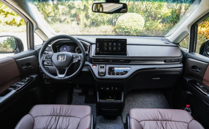 40岁男人最终归宿？盘点4款合资MPV，17-30万谁才是带娃神车