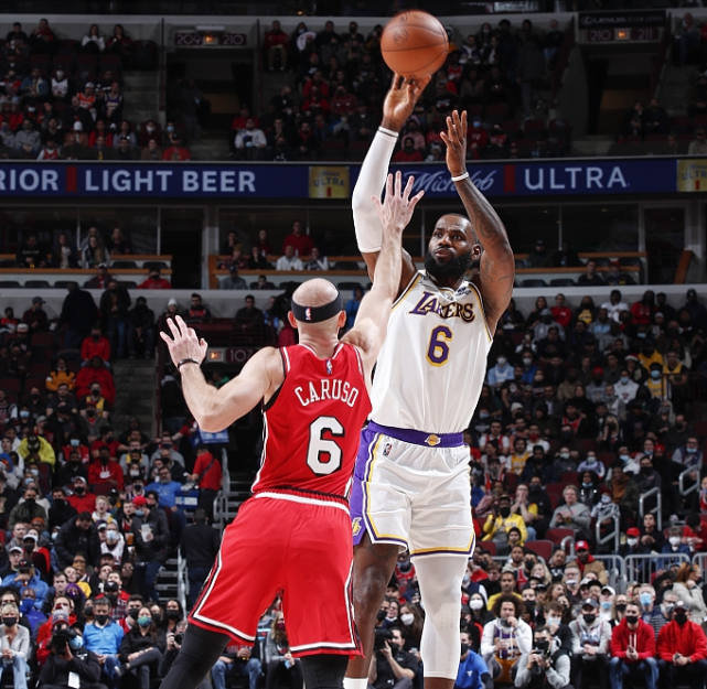 湖人后悔吗?一交易对象末节19分,二弃将单防詹姆斯威少休闲区蓝鸢梦想 - Www.slyday.coM 湖人后悔吗?一交易对象末节19分,二弃将单防詹姆斯威少休闲区蓝鸢梦想 - Www.slyday.coM