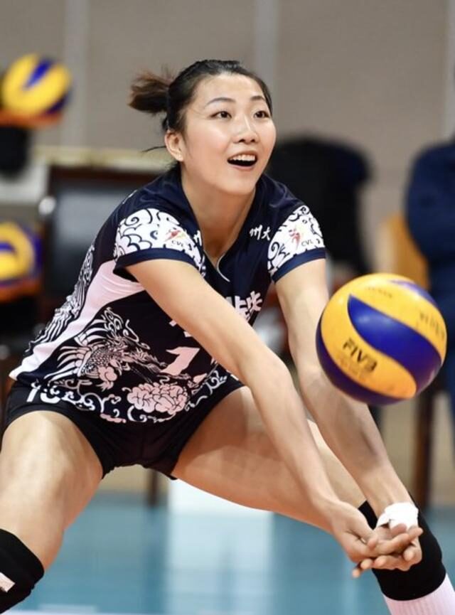 1米96新袁心玥打出惊艳表现,女排新长城登场|中国女排|扣球|袁心玥