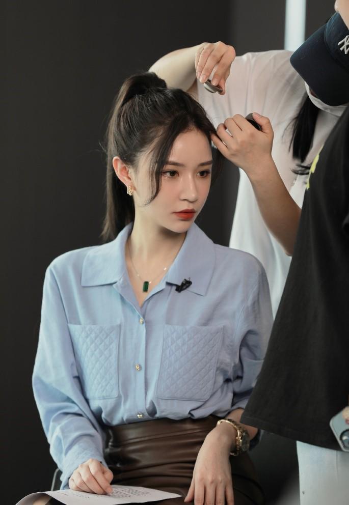 薇娅被撤销诚信大使全网封杀，殃及旗下多名主播，被揭两年赚57亿休闲区蓝鸢梦想 - Www.slyday.coM