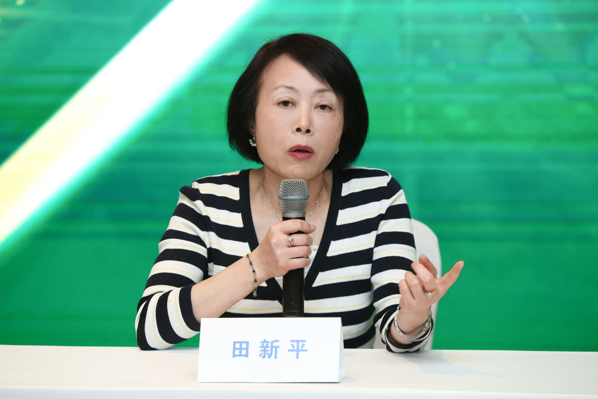 首部中国系统性红斑狼疮发展报告2020发行