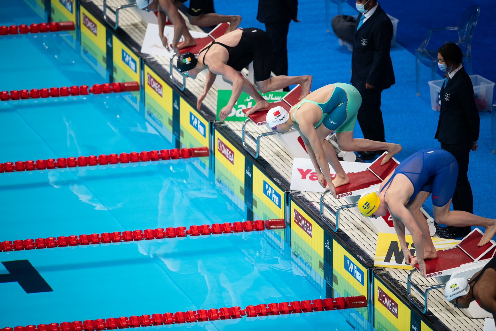 游泳阿布扎比短池世锦赛唐钱婷夺得女子100米蛙泳金牌