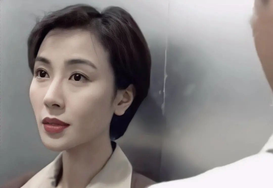 tvb前著名短发女神将复出,身材消瘦不到80斤,与同性密友传绯闻|袁洁莹