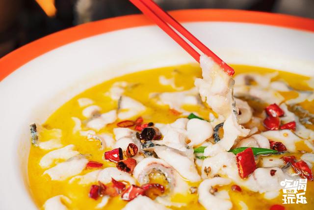 二十年辣味湘菜「辣得叫」降临长沙，邀你吃遍全场休闲区蓝鸢梦想 - Www.slyday.coM